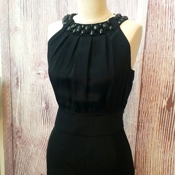 Banana Republic BR Silk Blend LBD Halter Neckline Dress - Picture 2 of 10